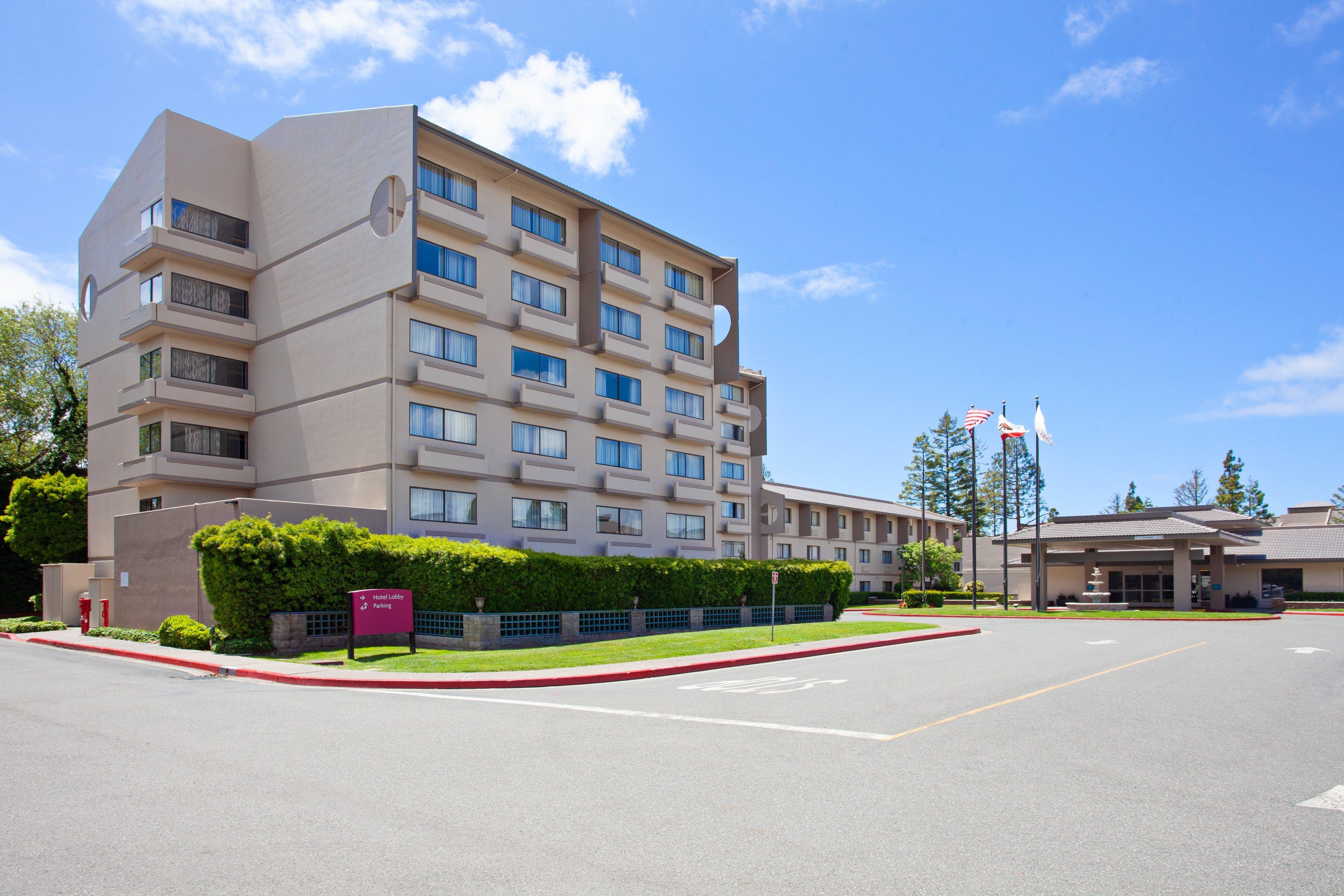 Crowne Plaza Silicon Valley North - Union City By Ihg Exterior photo