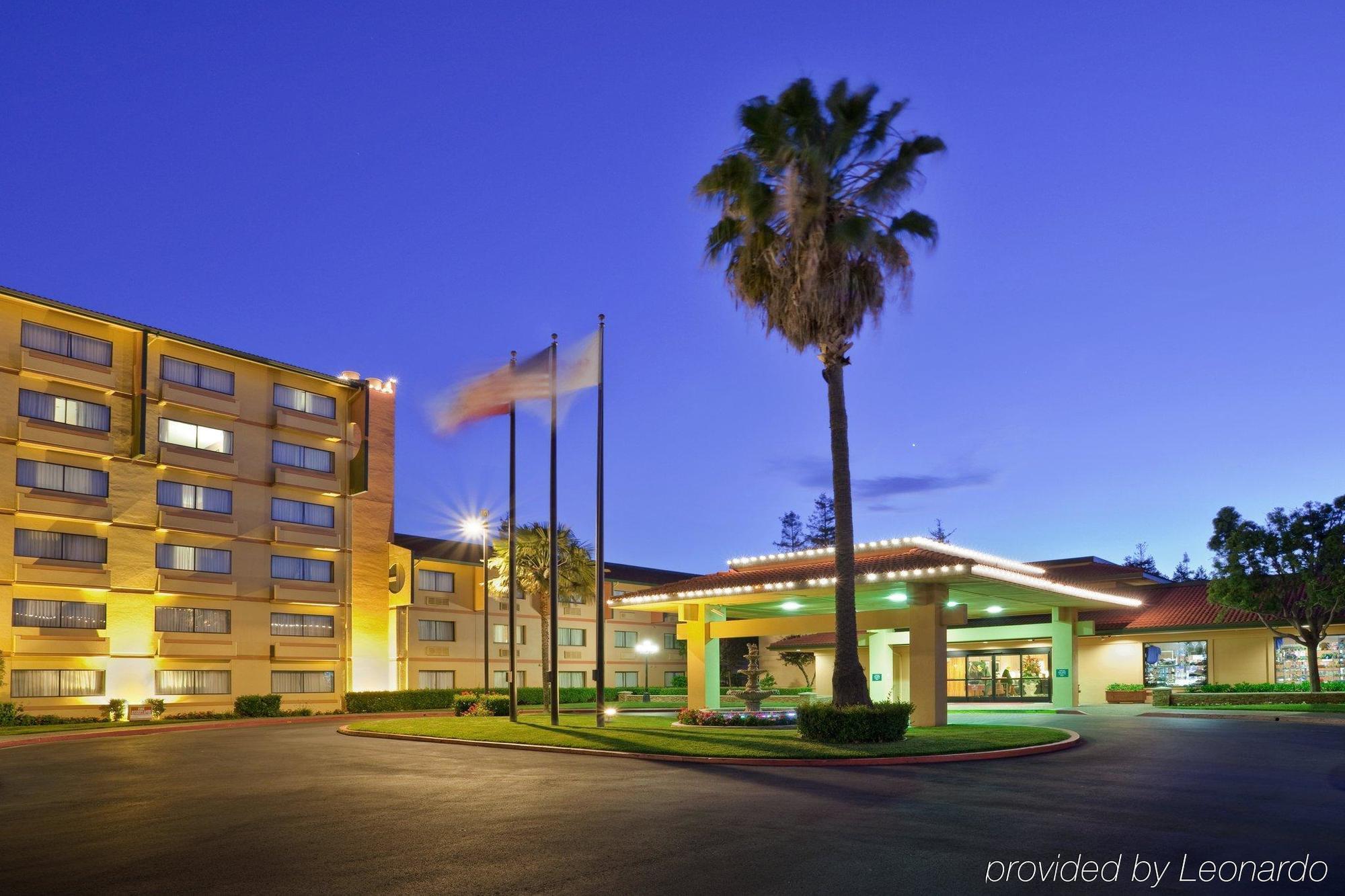 Crowne Plaza Silicon Valley North - Union City By Ihg Exterior photo