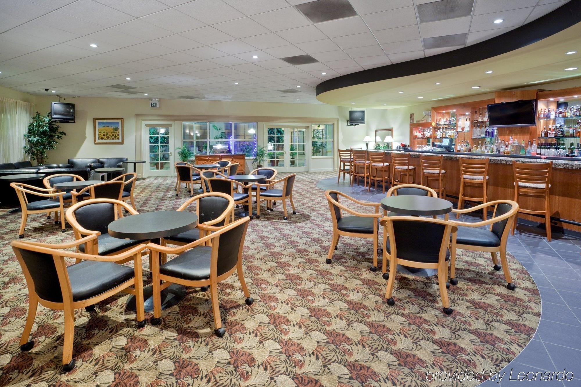 Crowne Plaza Silicon Valley North - Union City By Ihg Exterior photo