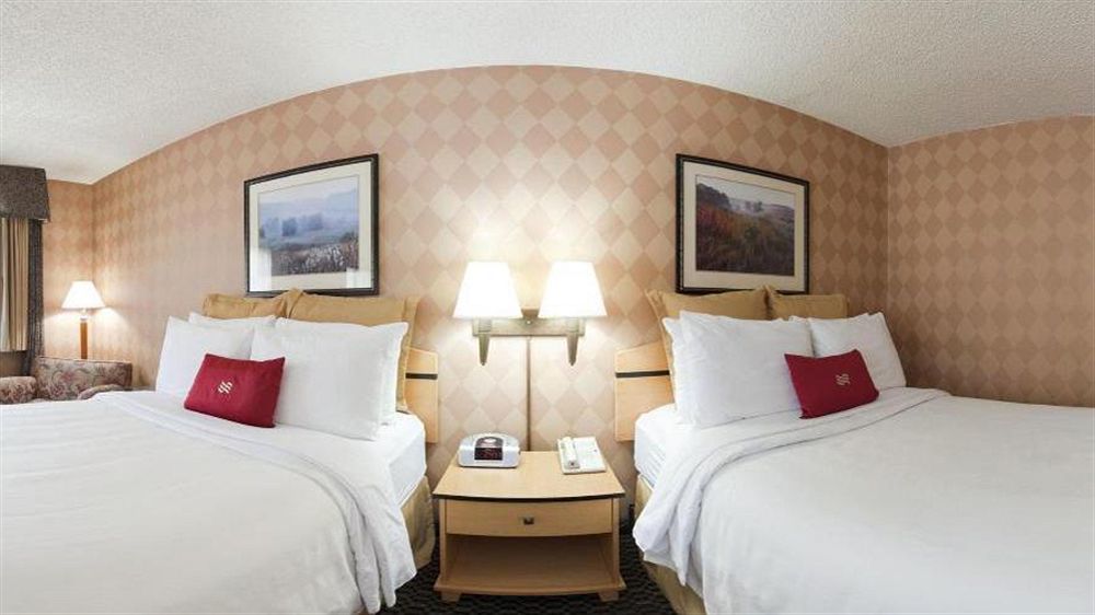 Crowne Plaza Silicon Valley North - Union City By Ihg Exterior photo