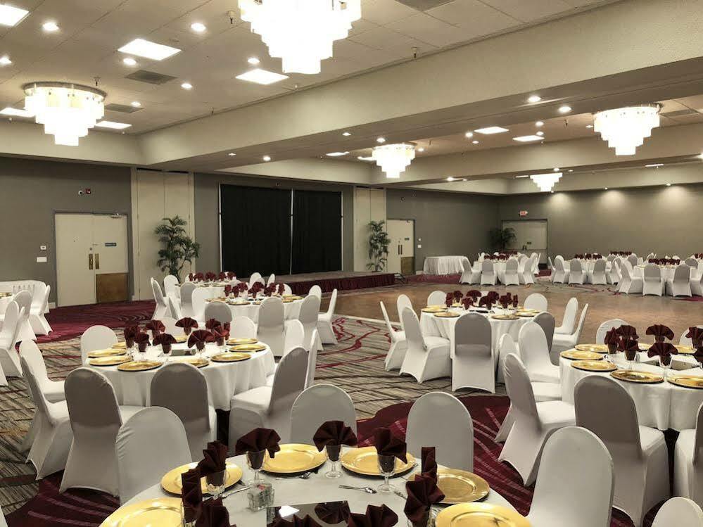 Crowne Plaza Silicon Valley North - Union City By Ihg Exterior photo